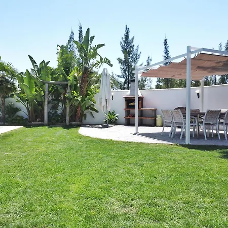 Eden, Lujo Con Chimenea Piscina ヴィラ